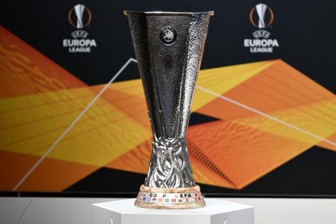 Лига Европы: "Милан" в 1/8 финала, фиаско "Галатасарая" - ВИДЕО