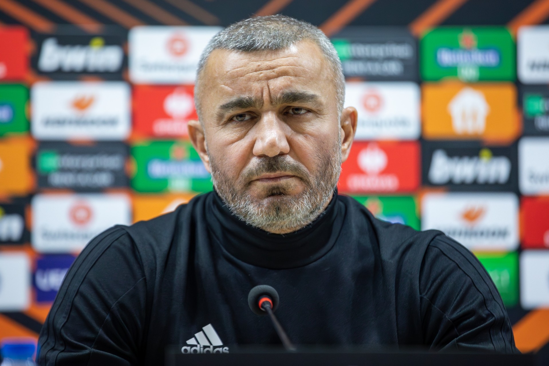 Гурбан Гурбанов: "В матче с "Байером" постараемся добиться хорошего результата"