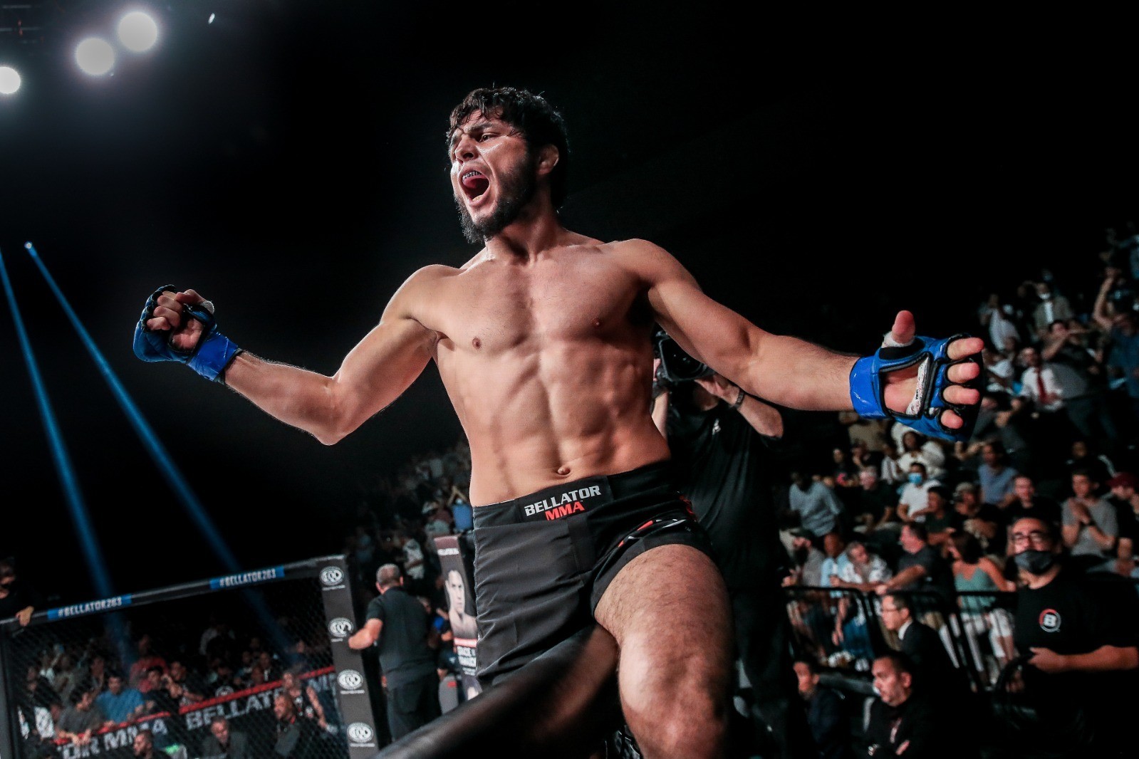 "Bellator" обнародовал полный кард турнира в Белфасте. Тофик Мусаев в списке