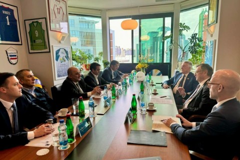 Şahin Cəfərov CEV prezidenti ilə görüşüb - FOTO