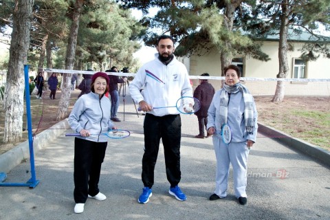 Sports Week: Football and badminton competition among the elder - PHOTO - VIDEO