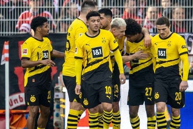 Bundesliqa: qonaqlar üçün uğurlu tur