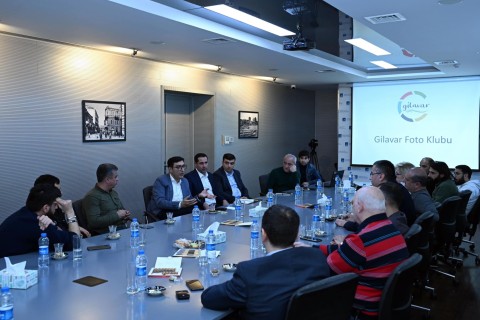 Фарид Гаибов встретился со спортивными фотографами - ФОТО