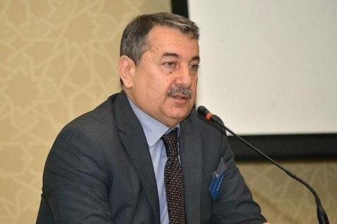Vaqif Sadıqov: “Qarabağ" böyüyür”