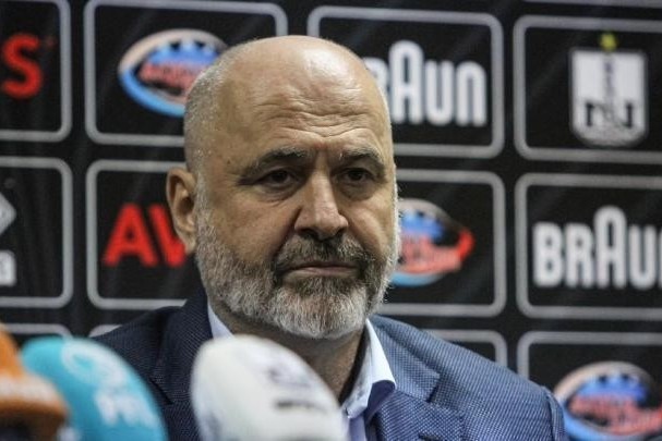 Главный тренер "Нефтчи": "Хорошо, что не проиграли"