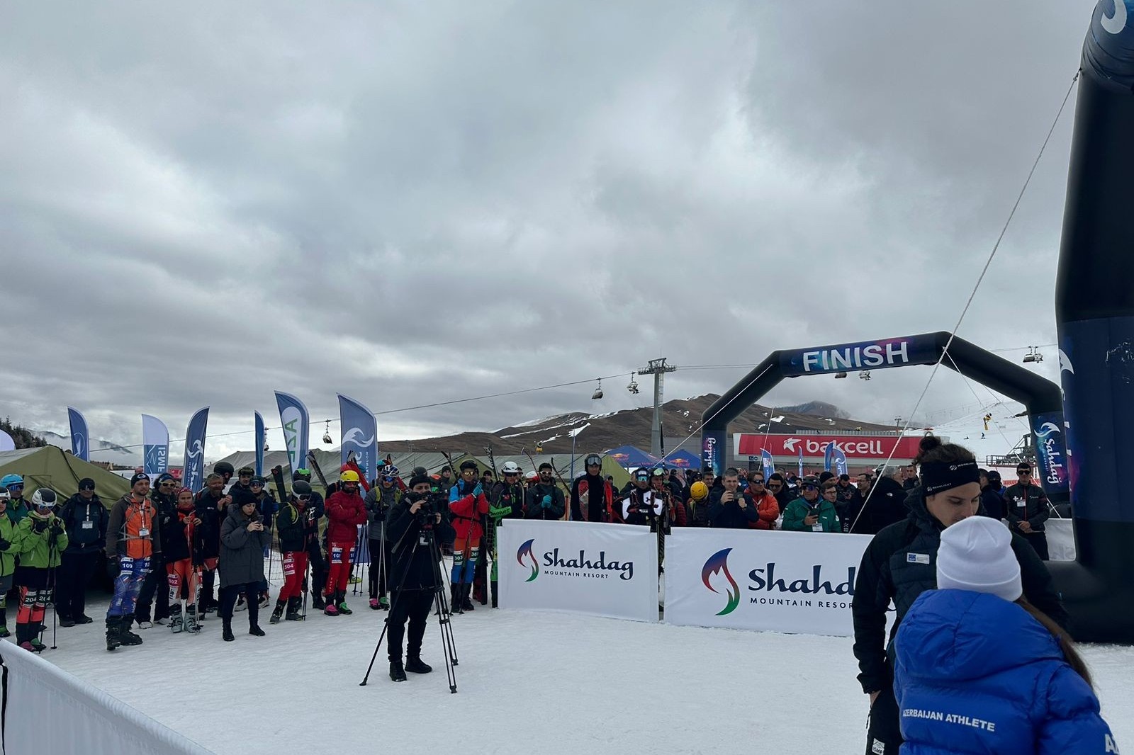 Azərbaycanda beynəlxalq xizək alpinizmi yarışı keçirilir - FOTO