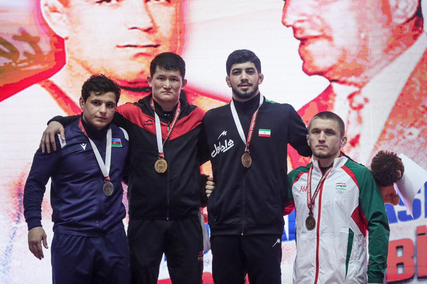 Silver medal from Azerbaijani wrestler in Antalya