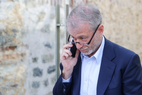 Roman Abramovich buys a Spanish club?