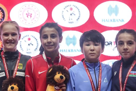 "Zəfər kuboku": ikinci gündə daha 7 medal - FOTO
