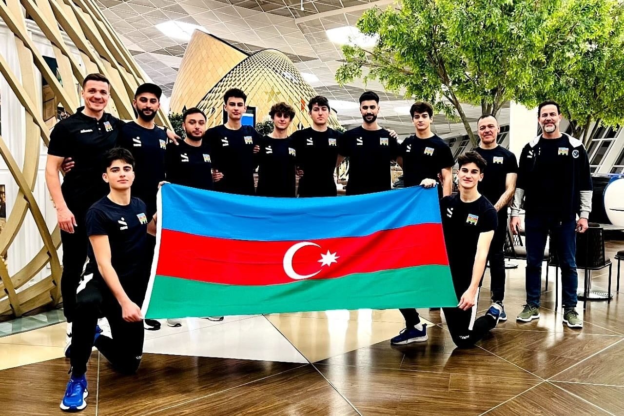 "Пляжники" отправились в Анталью