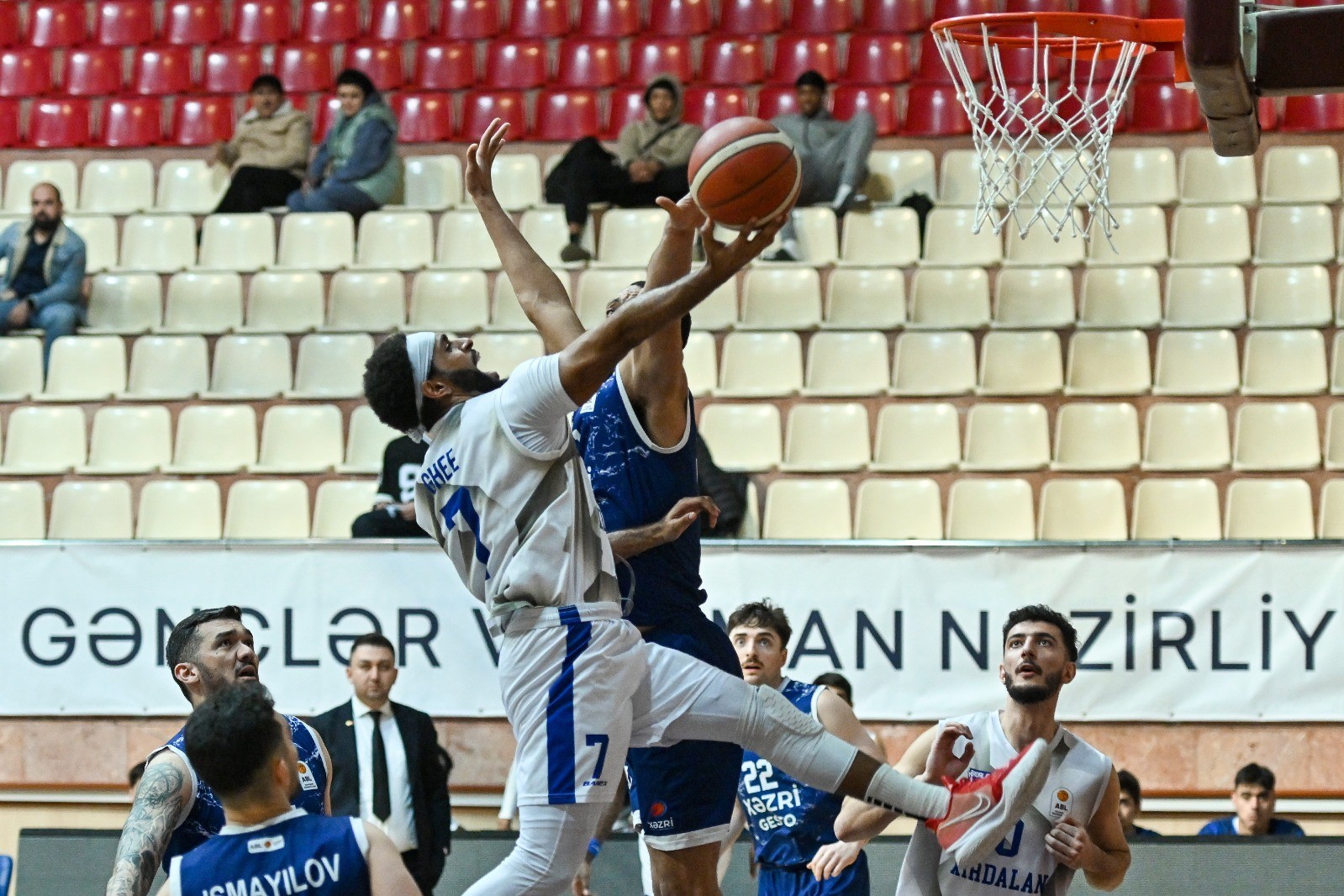 Lider “Xırdalan”ın seriyasına son qoyub - FOTO