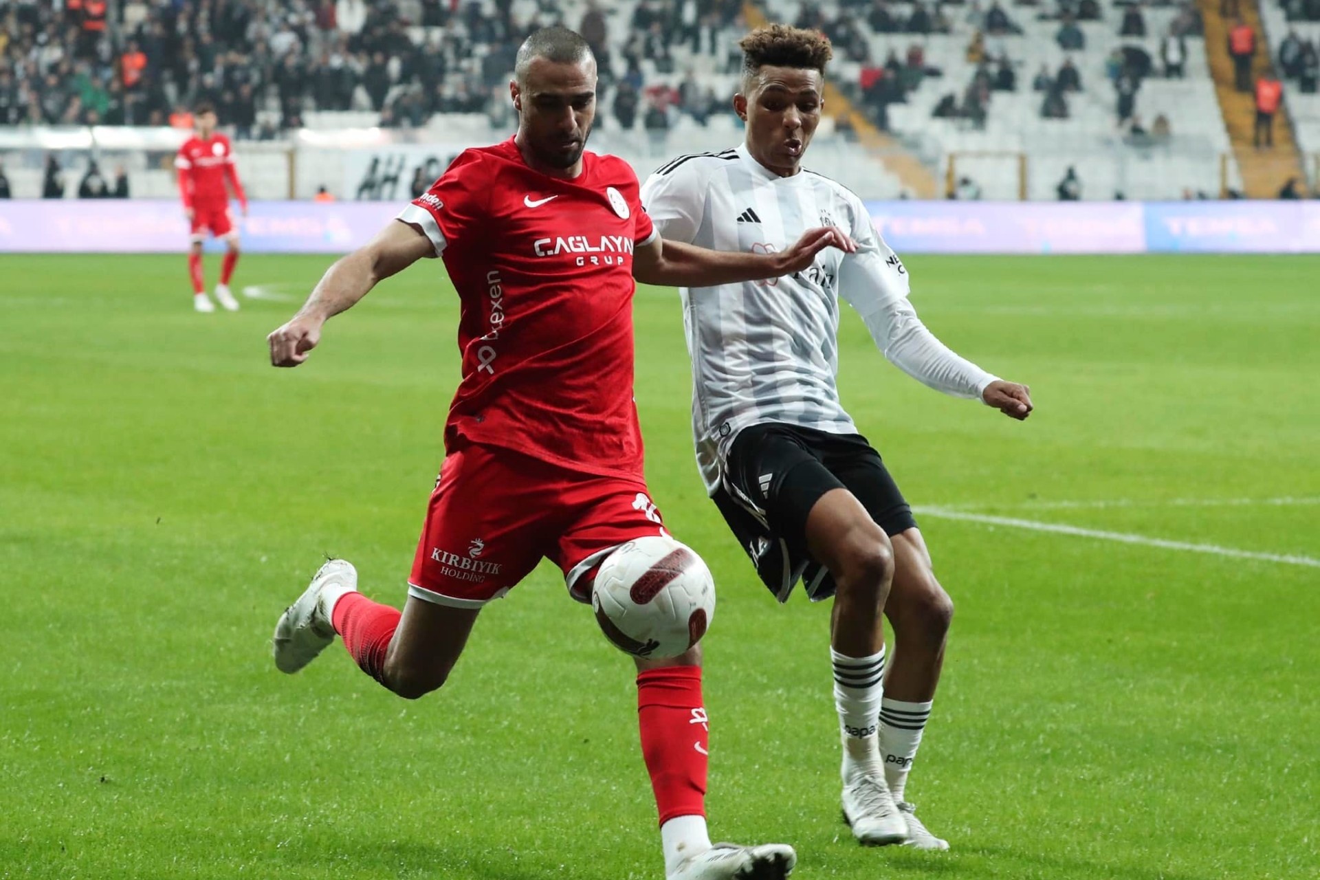 “Beşiktaş”dan ardıcıl 3-cü məğlubiyyət