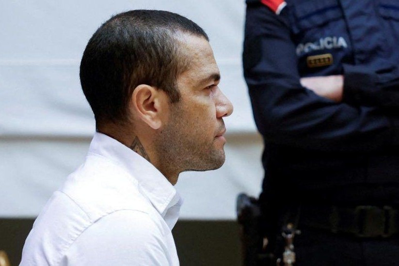 Dani Alves is free for 1 million compensation