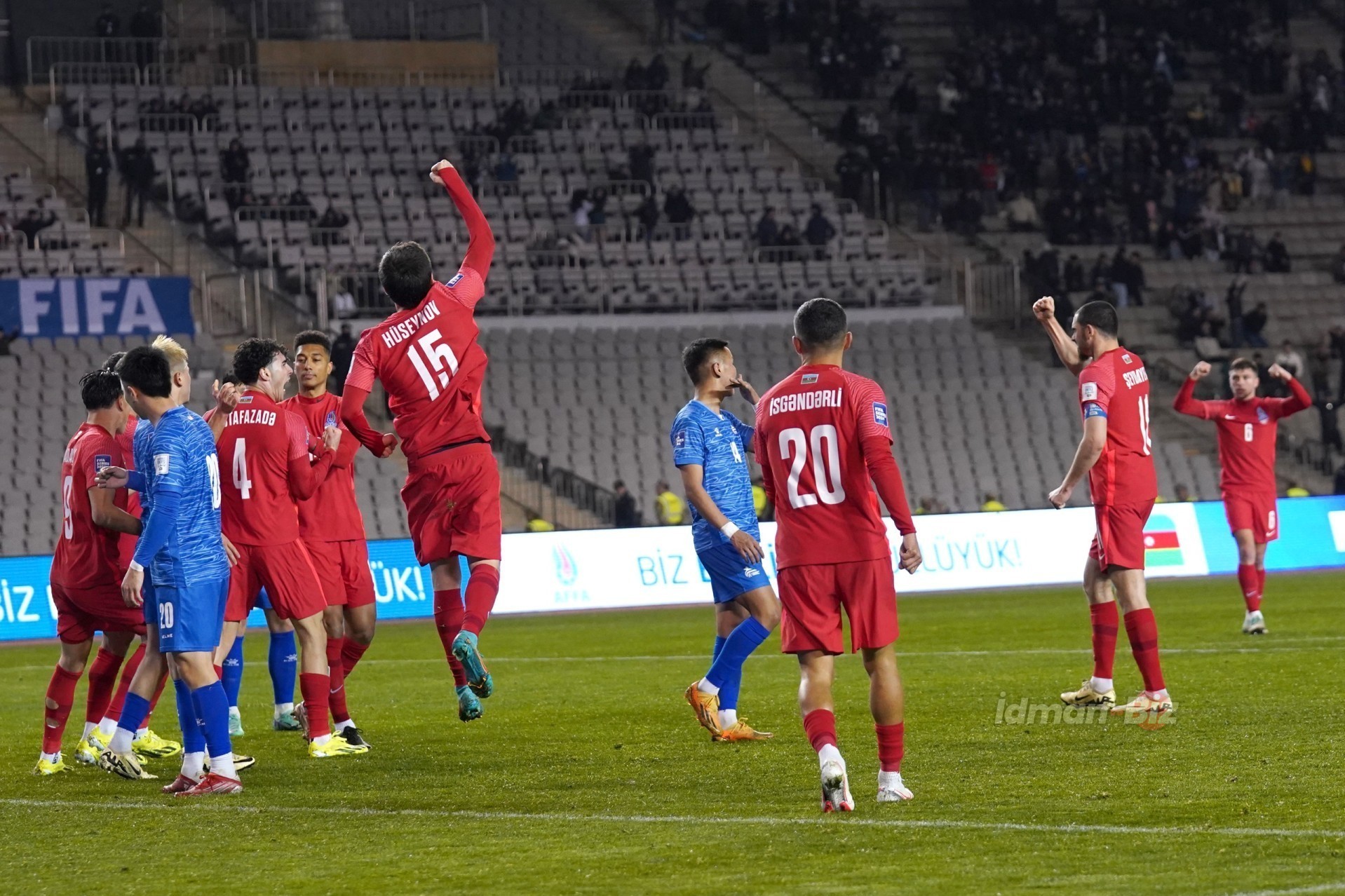 Азербайджан обошел Вьетнам в рейтинге ФИФА