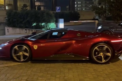 Cristiano Ronaldo's newly acquired euros - PHOTO