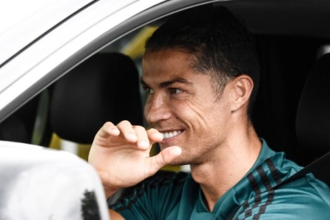 Cristiano Ronaldo's newly acquired euros - PHOTO