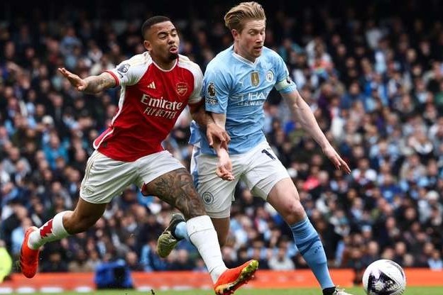 "Арсенал" сыграл с "Манчестер Сити", а победил... "Ливерпуль"