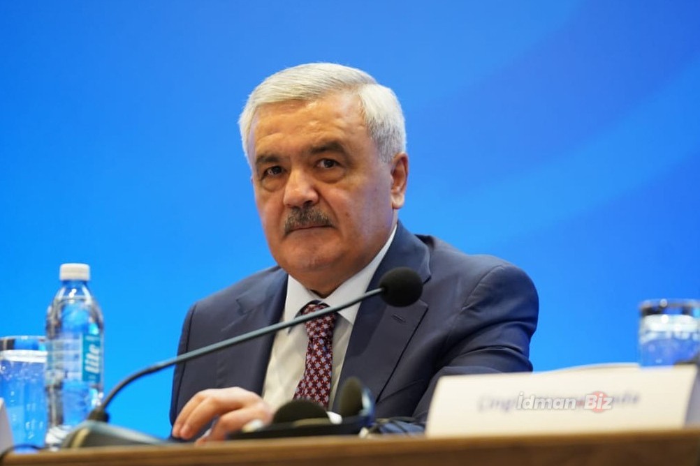 Rovnag Abdullayev: "The king is dead, long live the new king"