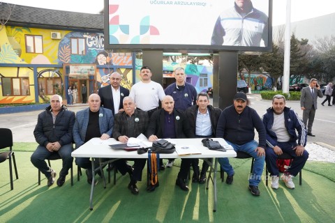 Azerbaijani pahlevan has set 3 world records - PHOTO - VIDEO