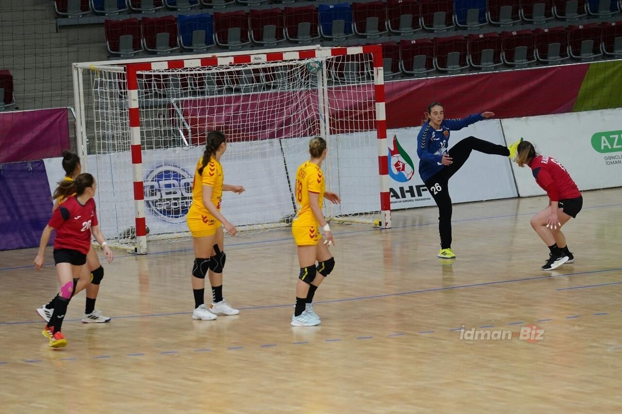 Вторая победа подряд гандболисток