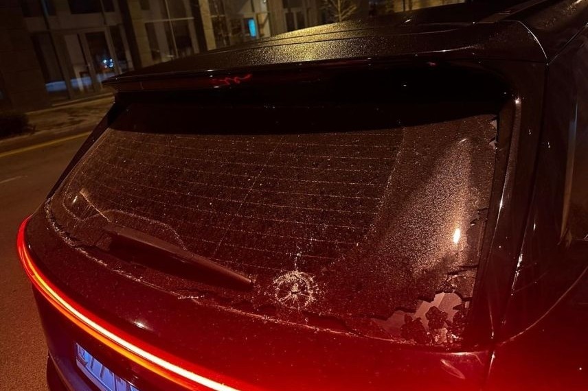 Kevin Medinanın avtomobilinə hücum olub - FOTO