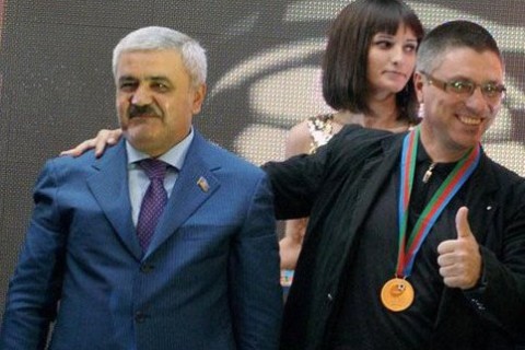 Georgi Nikolov wrote about Rovnag Abdullayev: "What is important is the mark we leave"