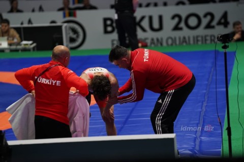 Parisə “biletlər” üçün mübarizə FOTOLARDA