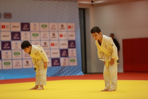 Cüdoçuların kəmər dərəcələri imtahanı - FOTO
