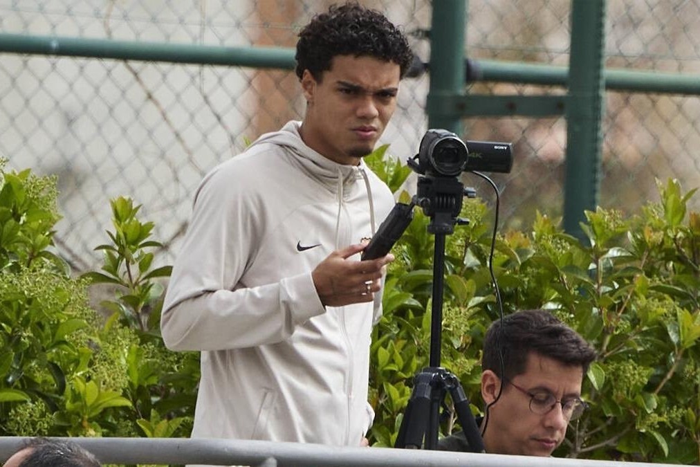 Ronaldinho's son Joao Mendes was excluded from the squad list