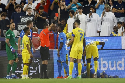 Al Nassr captain was shown a red card! - VIDEO
