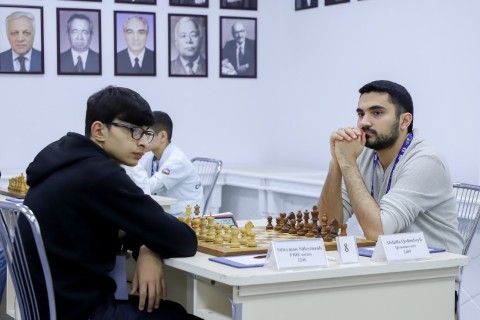 В чемпионате Азербайджана принимают участие 20 шахматистов - ФОТО