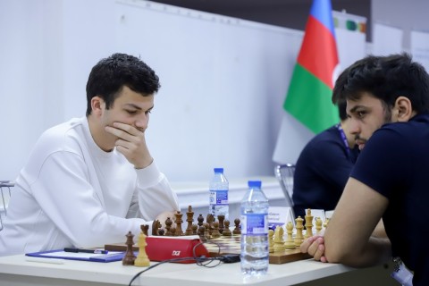 В чемпионате Азербайджана принимают участие 20 шахматистов - ФОТО