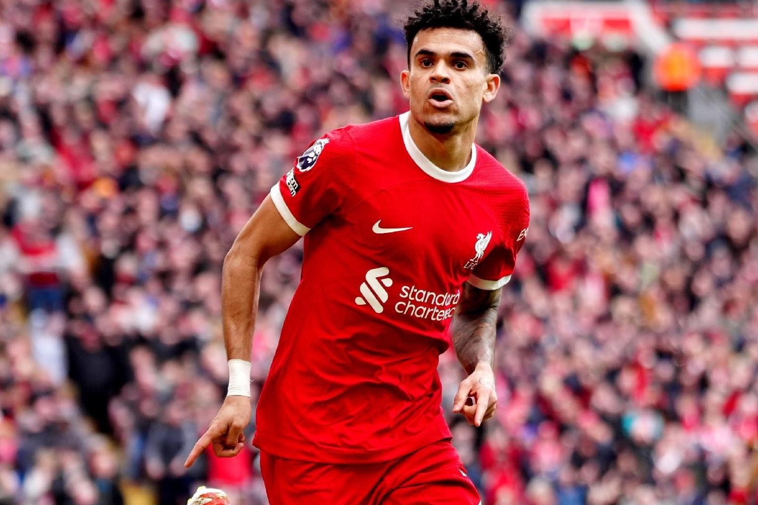 Luis Diasa yeni müqavilə