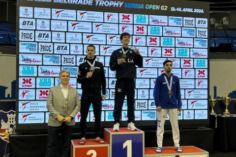 Taekvondoçularımız Serbiyada 2 medal qazanıb - FOTO