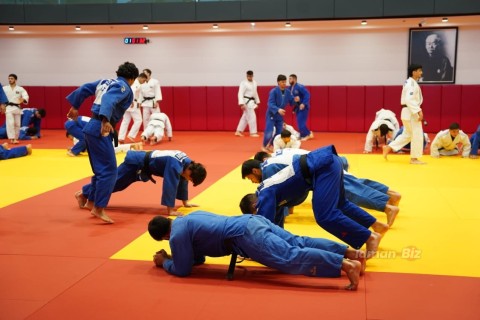 Azerbaijani judokas continue their preparation for the European Championship - PHOTO - VIDEO