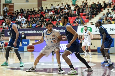 "Xəzri" və "Neftçi" finalda - FOTO
