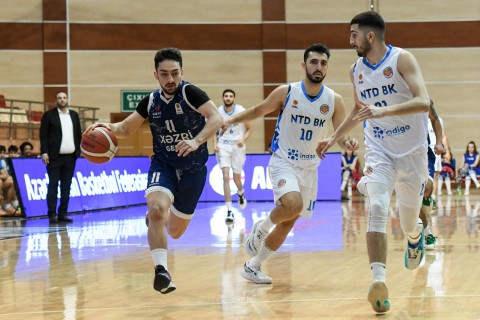 "Xəzri" və "Neftçi" finalda - FOTO