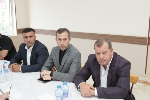Sahil Babayev Naxçıvanda boks məşqçiləri ilə görüşüb - FOTO