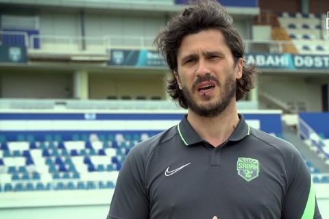 Adino Mustedanaqiç: “Azərbaycanda məşqçilərin futbolçuları səhv anlatdığını görürük”