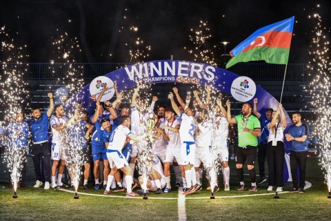 Azerbaijan defeated the World Champion - PHOTO