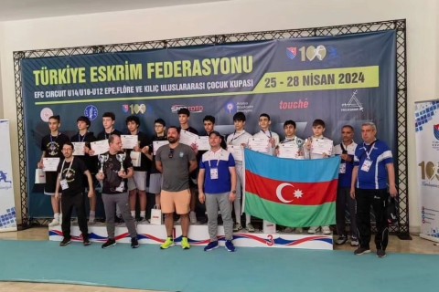 2 medals from Azerbaijani fencers in Antalya - PHOTO