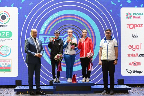 Чемпион мира завоевал в Баку очередной титул - ФОТО