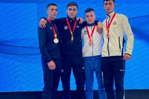 3 золотые и 2 серебряные медали на чемпионате Европы - ФОТО