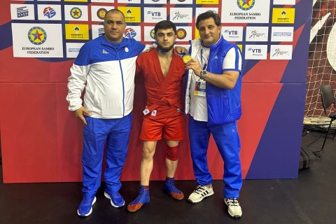 Азербайджанский самбист стал чемпионом Европы после победы над армянином - ВИДЕО