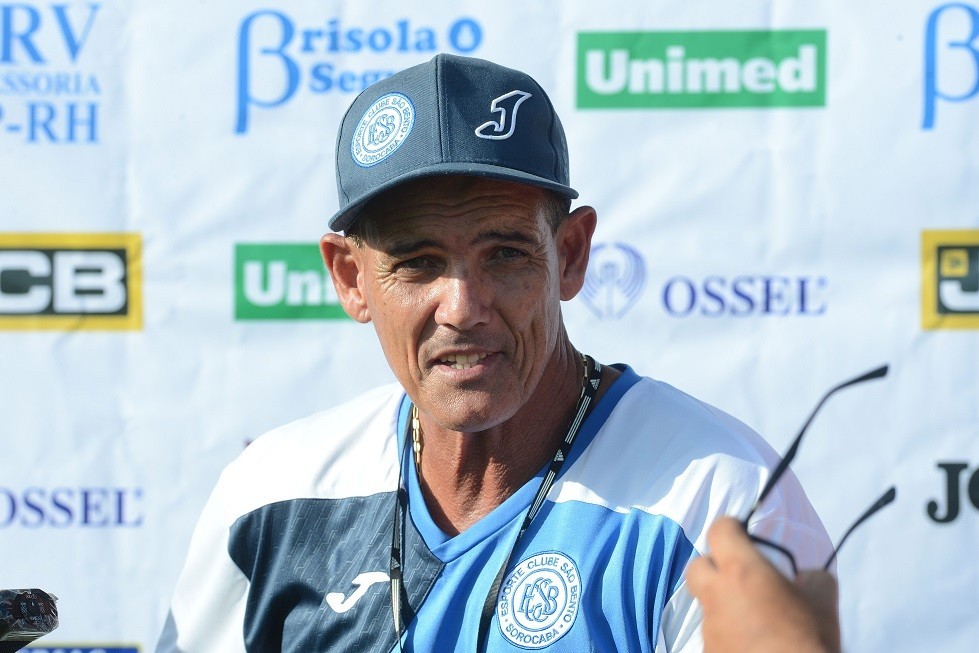 Необычная отставка в чемпионате страны