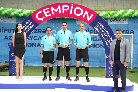 Награждены призеры чемпионата Азербайджана по мини-футболу - ФОТО