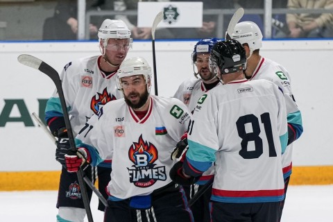 Азербайджанская хоккейная команда заняла первое место в Казани