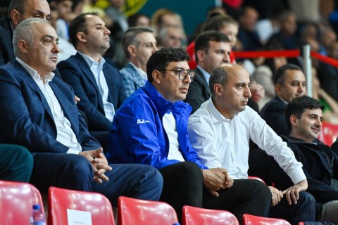 Çempion final seriyasına məğlubiyyətlə start verib - VİDEO - FOTO
