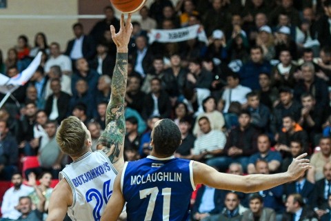 Çempion final seriyasına məğlubiyyətlə start verib - VİDEO - FOTO