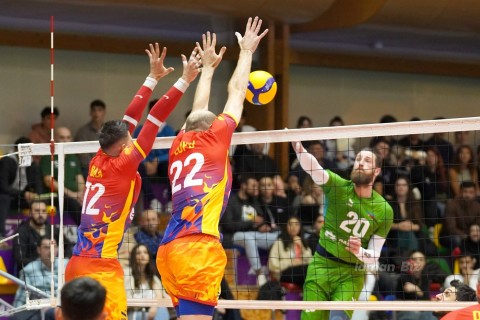 Азербайджан проиграл Румынии на старте Золотой Евролиги - ВИДЕО - ФОТО